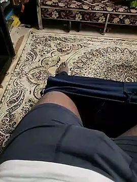 Snapshot of samlord261 chatting on December 14, 6:30 am samlord261 online show from December 14, 6:30 am