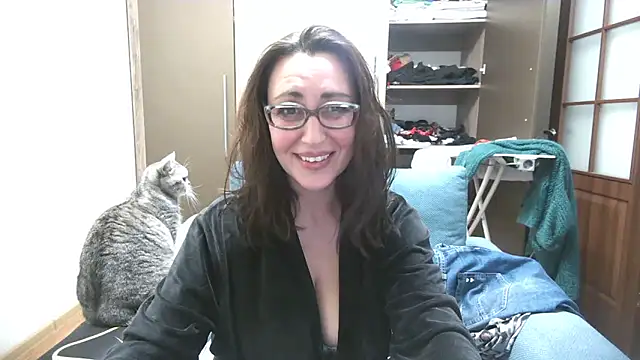 Snapshot of Ulyana72882 chatting on January 18, 11:11 pm Ulyana72882 online show from January 18, 11:11 pm