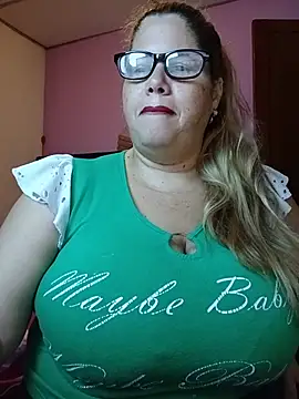 EllisW8 online show from May 16, 10:36 am