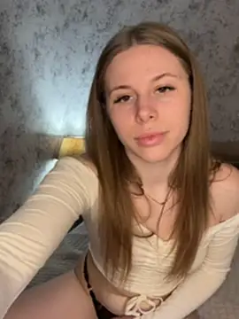 Snapshot of MilissaSee chatting on February 10, 5:19 pm MilissaSee online show from February 10, 5:19 pm