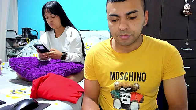 2ScarletandRyan8 online show from February 7, 9:57 am