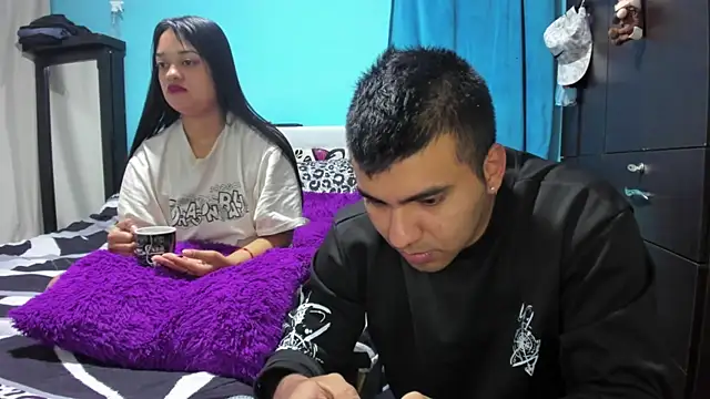 2ScarletandRyan8 online show from May 22, 9:04 am