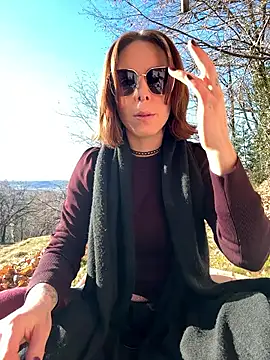 Mia Railey online show from January 11, 12:43 pm