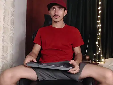 HomeAloneK online show from September 22, 7:16 pm