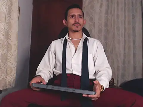 HomeAloneK online show from October 2, 7:32 pm