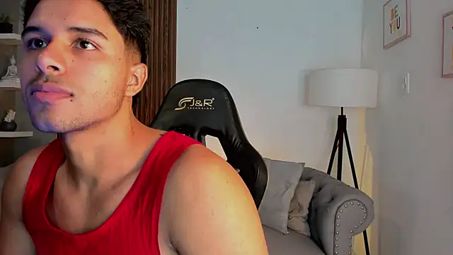 liam collins21 online show from September 18, 11:45 am