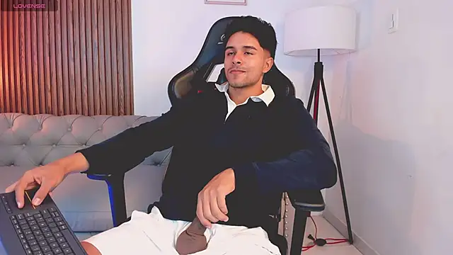 liam collins21 online show from October 21, 11:55 am