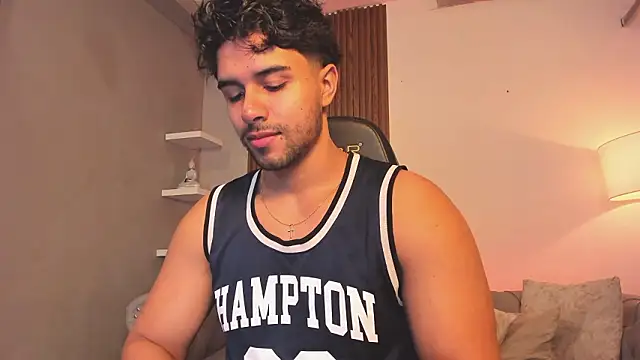 liam collins21 online show from February 18, 12:12 pm