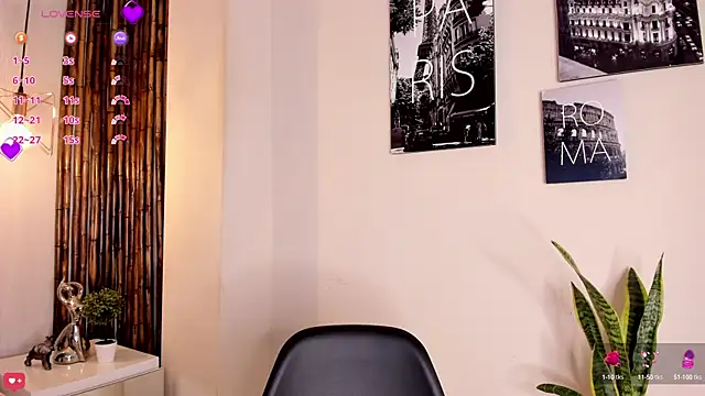 Aria Reid online show from October 1, 12:22 pm