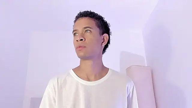 Snapshot of ken_rivera chatting on November 23, 1:33 pm ken rivera online show from November 23, 1:33 pm