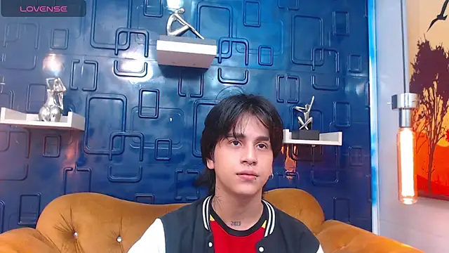 alex 477 online show from January 8, 11:32 am
