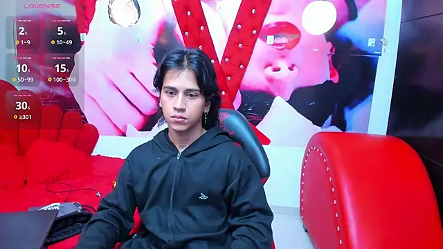 alex 477 online show from May 12, 11:40 am
