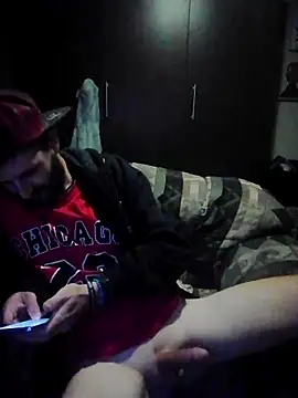 Snapshot of Nawtyslaveteen chatting on March 25, 12:49 am Nawtyslaveteen online show from March 25, 12:49 am