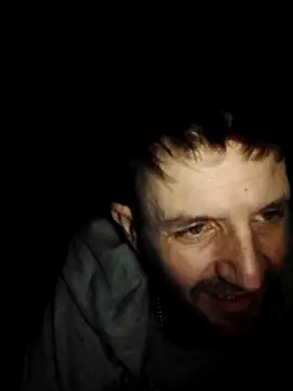 Snapshot of Nawtyslaveteen chatting on April 5, 1:03 am Nawtyslaveteen online show from April 5, 1:03 am