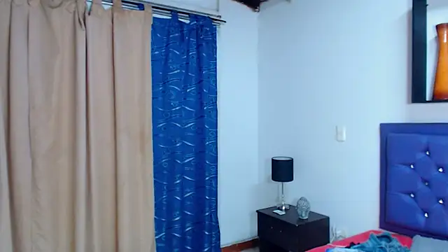 kiwii nasty online show from March 18, 3:53 am