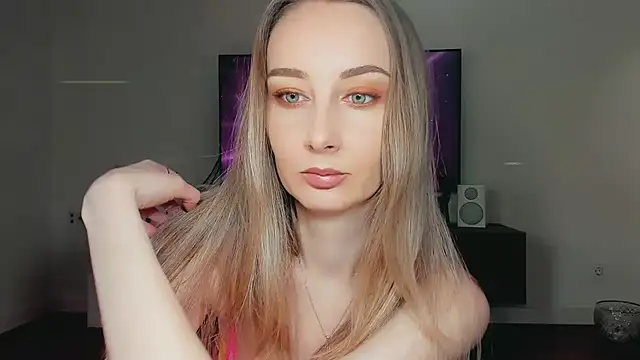 Maiami000 online show from March 2, 11:39 am