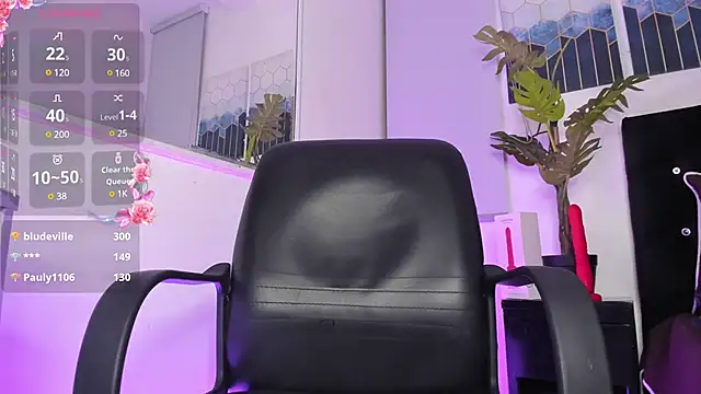 Feniix   online show from January 24, 9:39 am