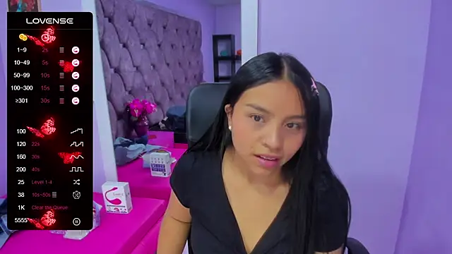 Catalina naugthy online show from March 23, 6:26 am