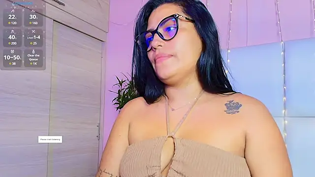Snapshot of kiana_cream chatting on February 28, 12:42 pm kiana cream online show from February 28, 12:42 pm