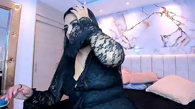 kiana cream online show from June 21, 4:26 am