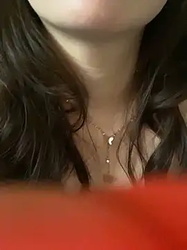 Snapshot of Ruby_bear chatting on February 23, 4:39 am Ruby bear online show from February 23, 4:39 am