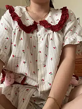 Ruby bear online show from March 26, 3:01 am