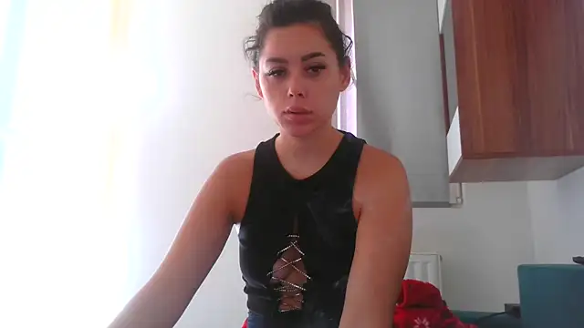 LovelyJulliette online show from September 18, 12:51 pm