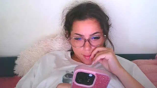 LovelyJulliette online show from October 15, 12:16 pm