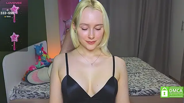 CaseyLabow online show from February 21, 6:03 am