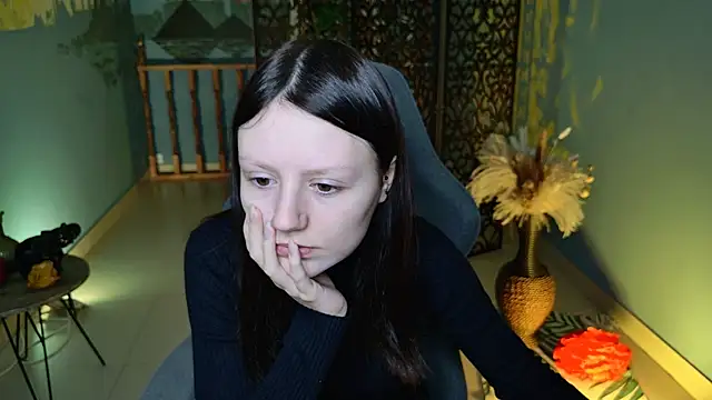 VeliraBraitberg online show from December 21, 5:03 am