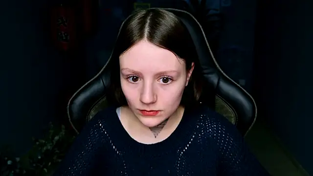 VeliraBraitberg online show from March 15, 11:29 am