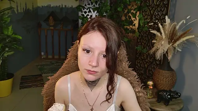 Snapshot of VeliraBraitberg chatting on July 15, 6:07 am VeliraBraitberg online show from July 15, 6:07 am