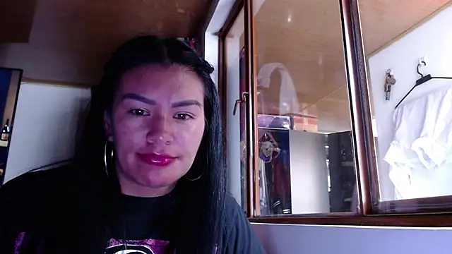 shannon kane  online show from March 3, 8:54 pm