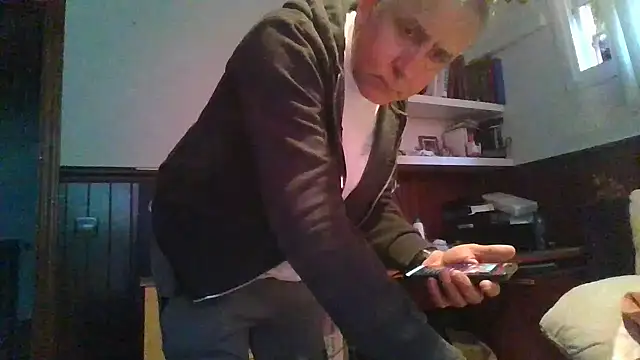 fransexdol online show from February 14, 8:31 am