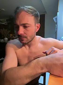 Adventurehotman online show from February 11, 10:28 pm