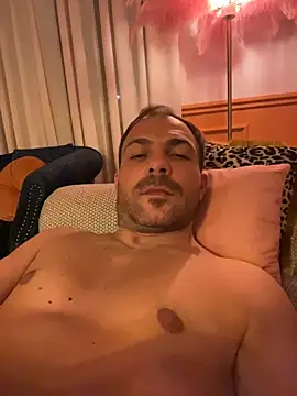 Adventurehotman online show from November 15, 11:43 pm