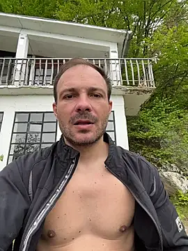 Adventurehotman online show from May 10, 12:43 pm