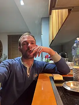 Adventurehotman online show from May 17, 9:44 pm