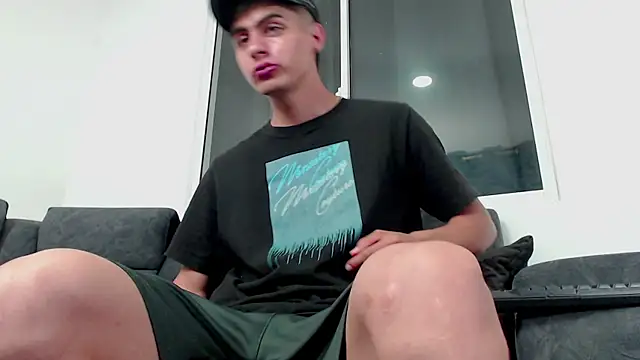 Snapshot of Stiven_CL chatting on September 20, 1:50 am Stiven CL online show from September 20, 1:50 am