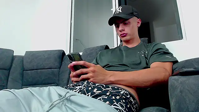 Snapshot of Stiven_CL chatting on September 29, 3:11 am Stiven CL online show from September 29, 3:11 am