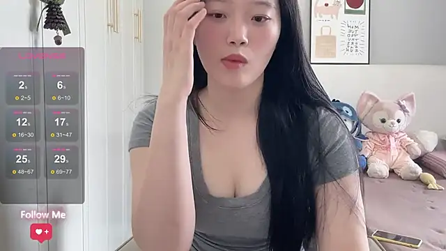 Snapshot of rose-u chatting on May 7, 1:22 am rose-u online show from May 7, 1:22 am