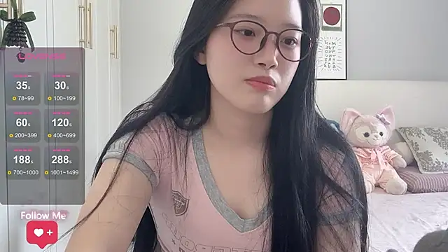 Snapshot of rose-u chatting on May 10, 1:22 am rose-u online show from May 10, 1:22 am