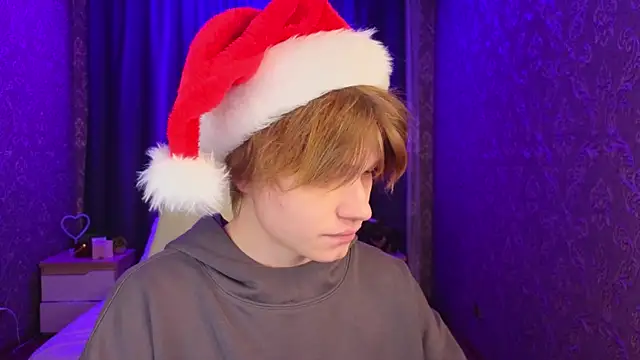 Jeffre y online show from December 25, 6:09 pm