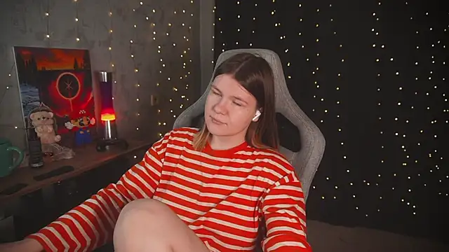 cuteamberlyyy online show from October 31, 3:40 am