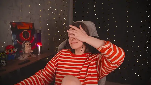 cuteamberlyyy online show from February 22, 5:51 am