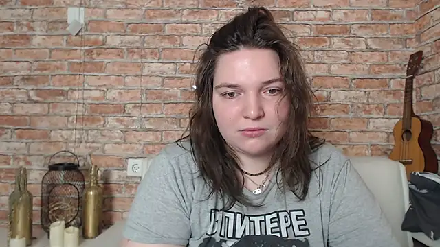 Amelia Kiss  online show from December 20, 12:41 am