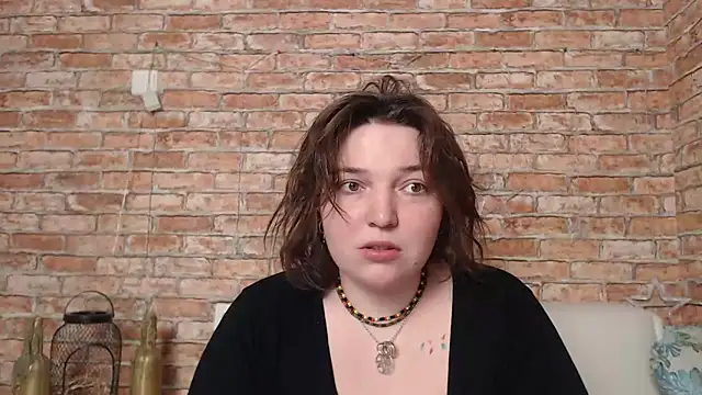 Amelia Kiss  online show from February 20, 12:41 am