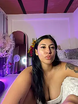 Sol Miller online show from March 10, 9:29 pm