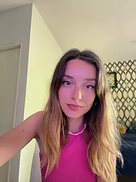 SirenaBelle online show from January 12, 9:40 am