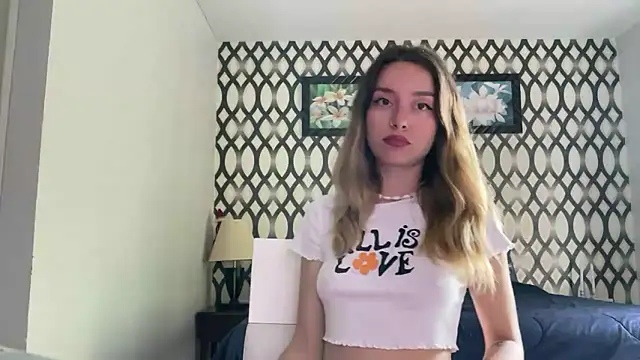 SirenaBelle online show from January 19, 1:21 am